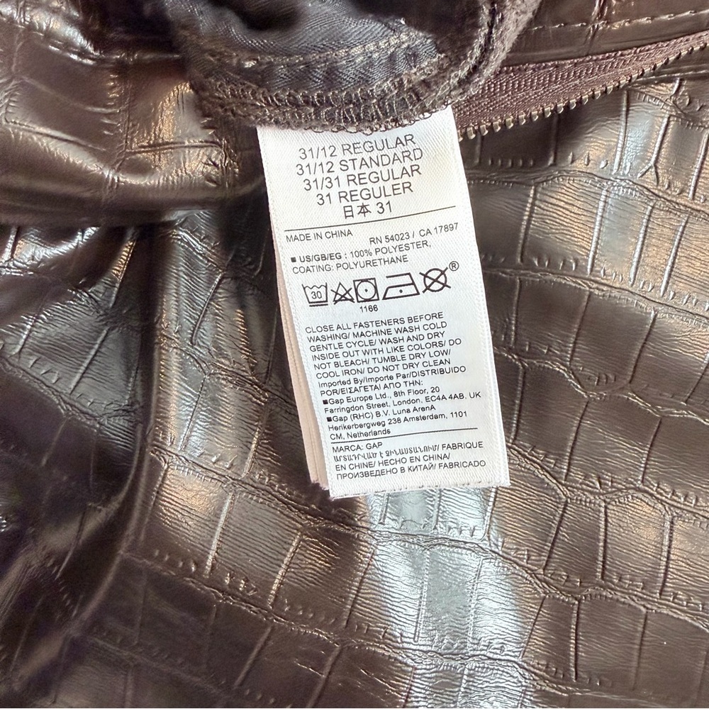 GAP Croc Embossed Edgy Chic Faux Leather Pants High Rise Cheeky Straight 31 - Picture 11 of 13